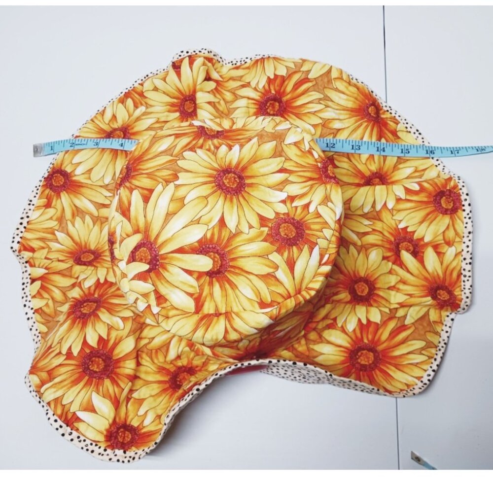 Super cute handmade bright flower summer/resort hat - Picture 7 of 9